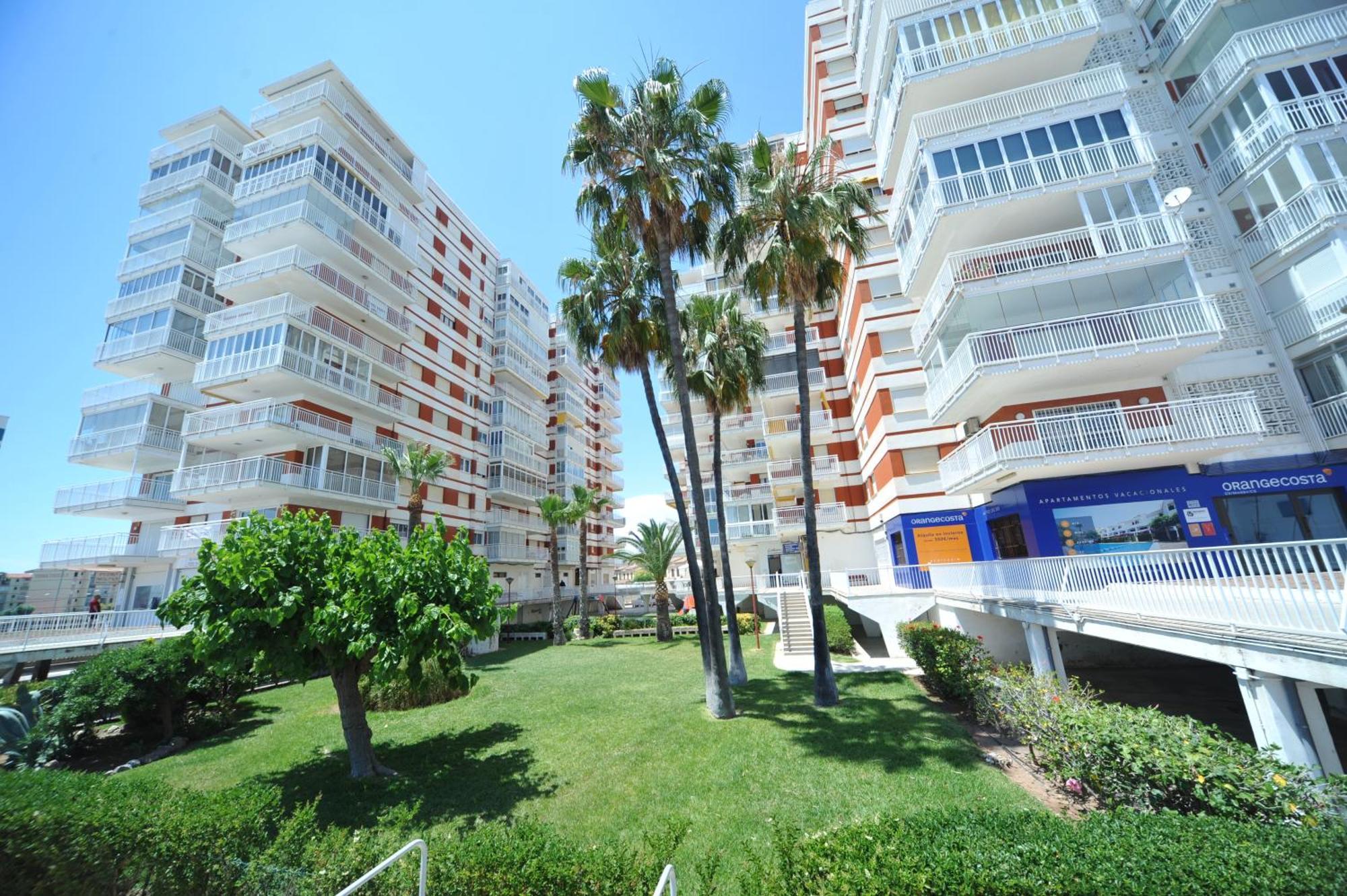 Apartamentos Estoril I - II Orangecosta 贝尼卡西姆 外观 照片